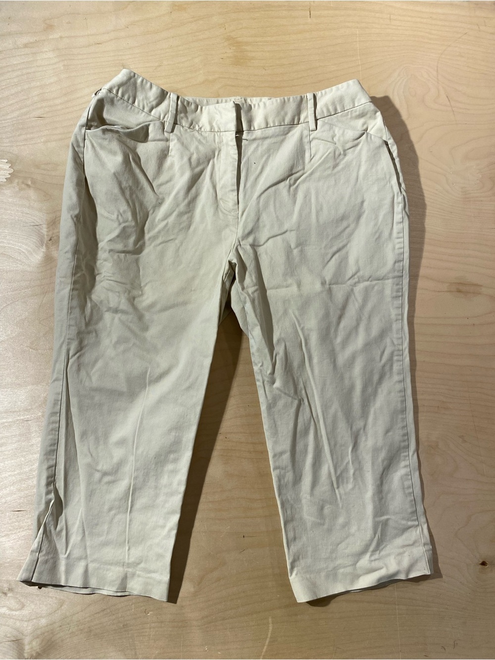 Talbots Cream Straight-Leg Capris Pants 18W (SI)